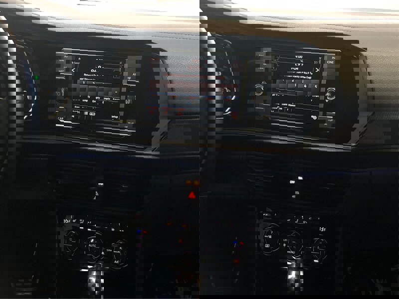 Used 2019 Volkswagen Jetta GLI image 13