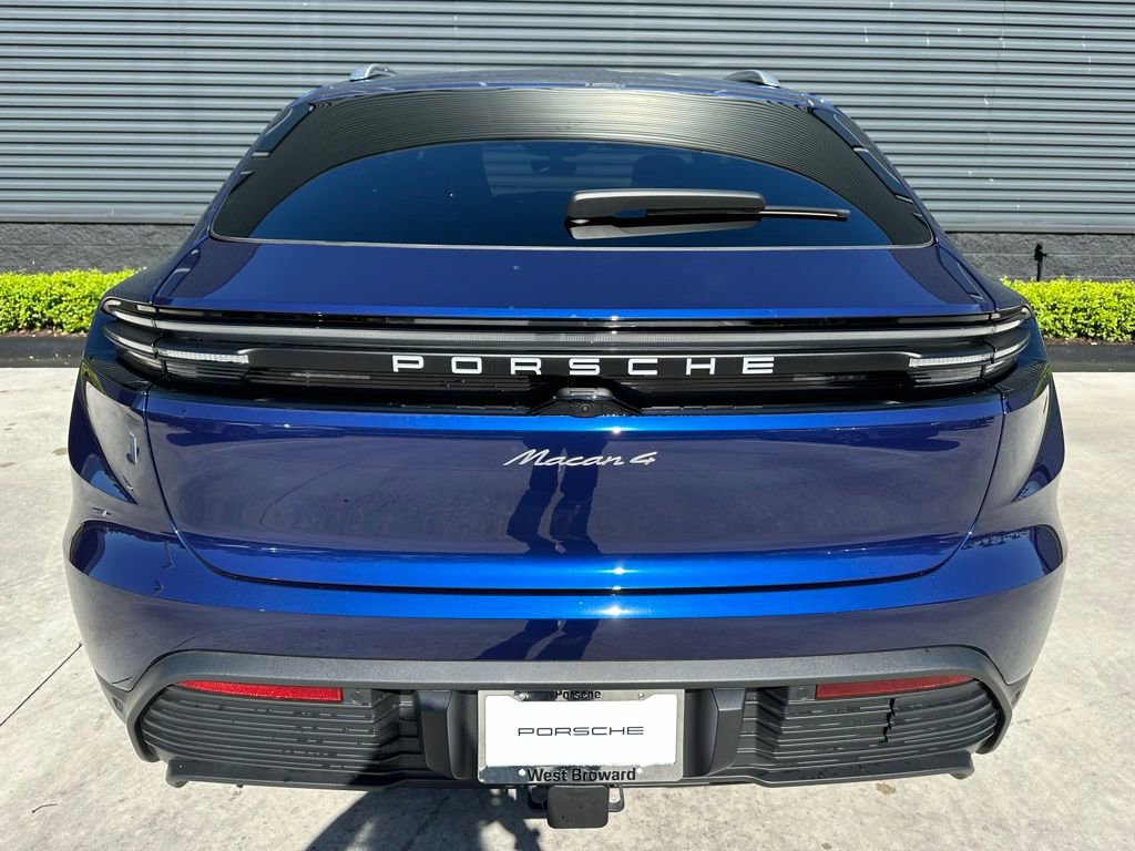 Used 2024 Porsche Macan 4 Electric AWD/4WD image 12