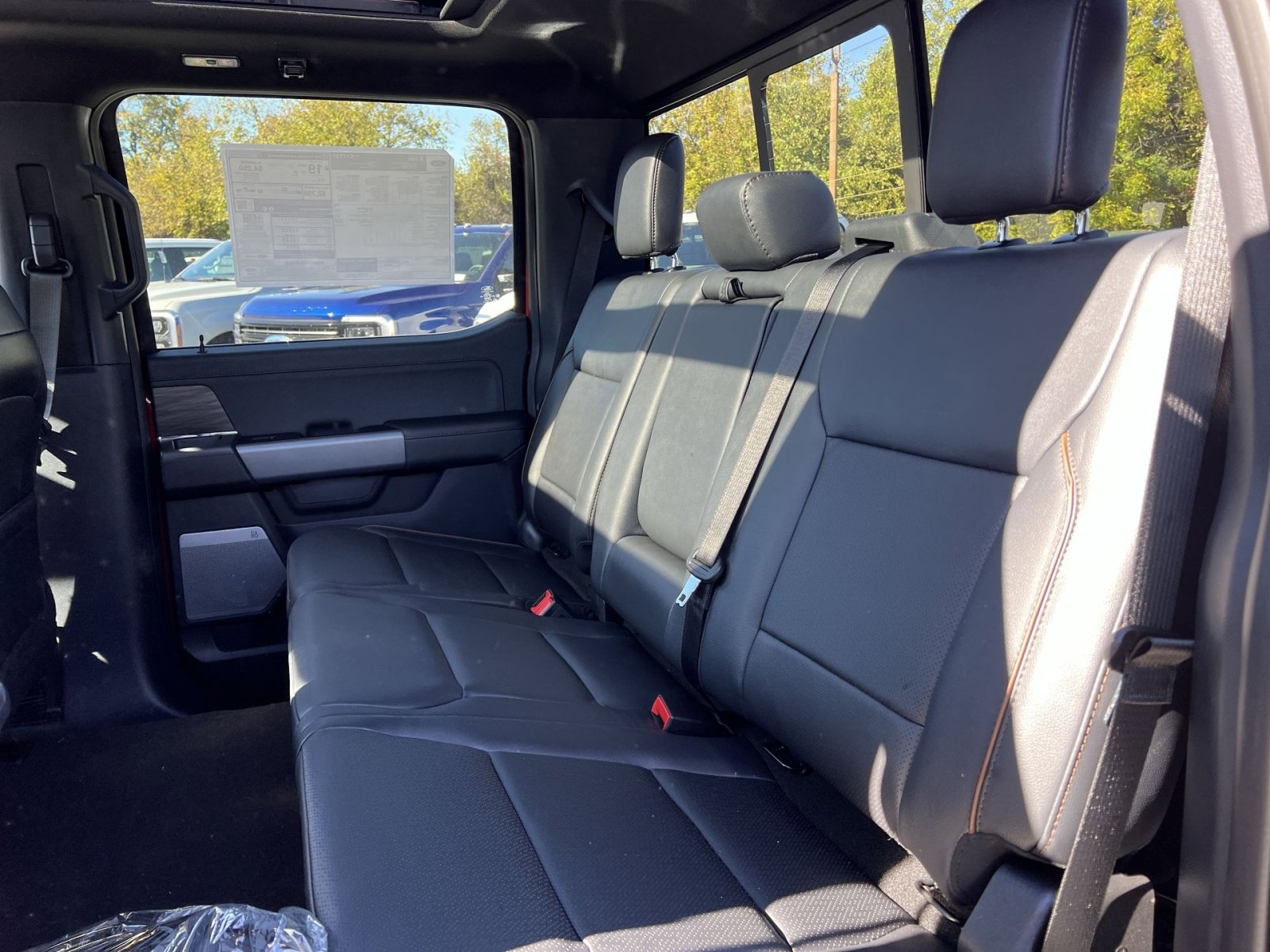 New 2025 Ford F150 Lariat w/ Equipment Group 502A High image 25