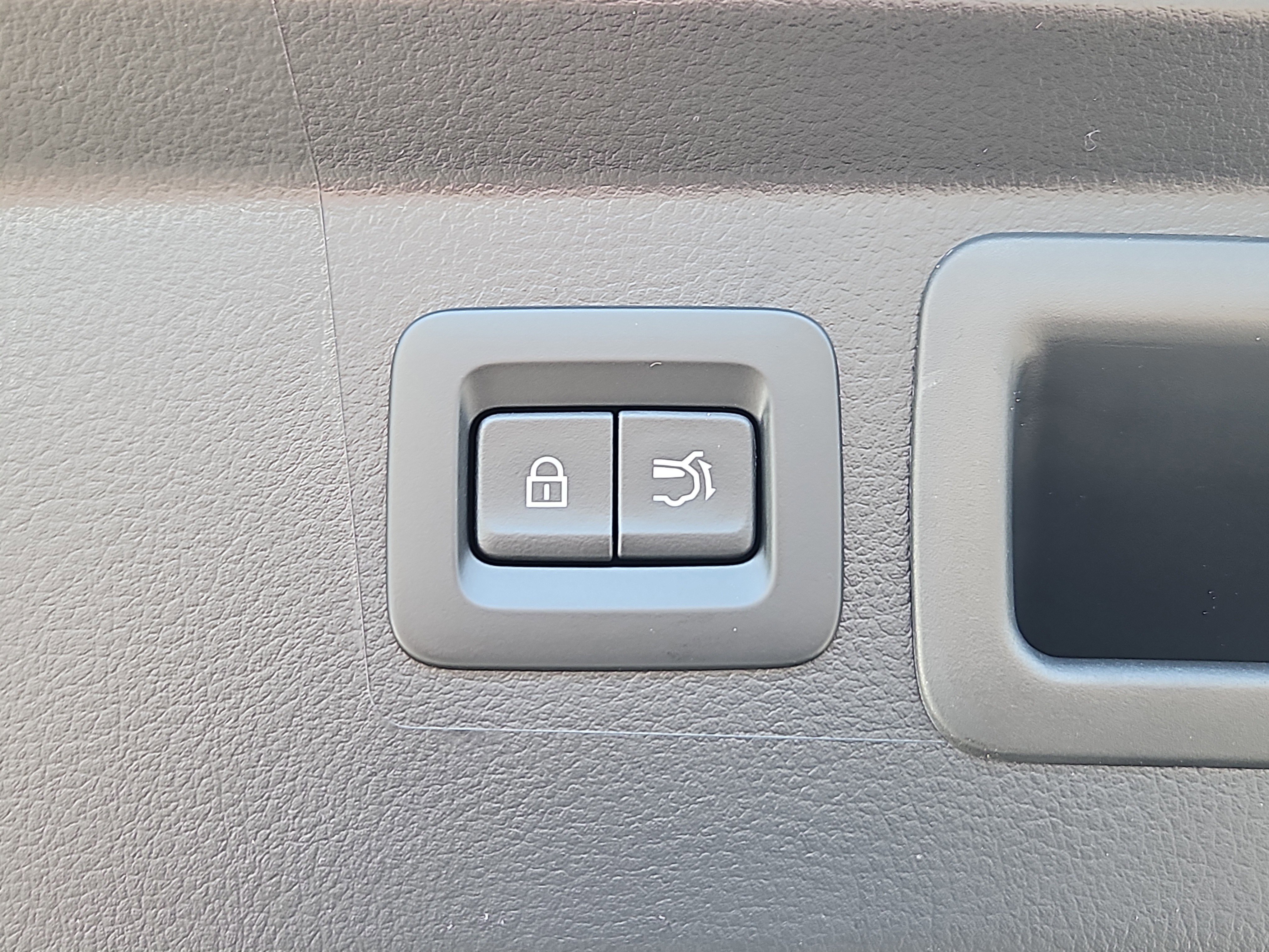 New 2026 MAZDA CX-50 2.5 Hybrid w/ Preferred Pkg image 12