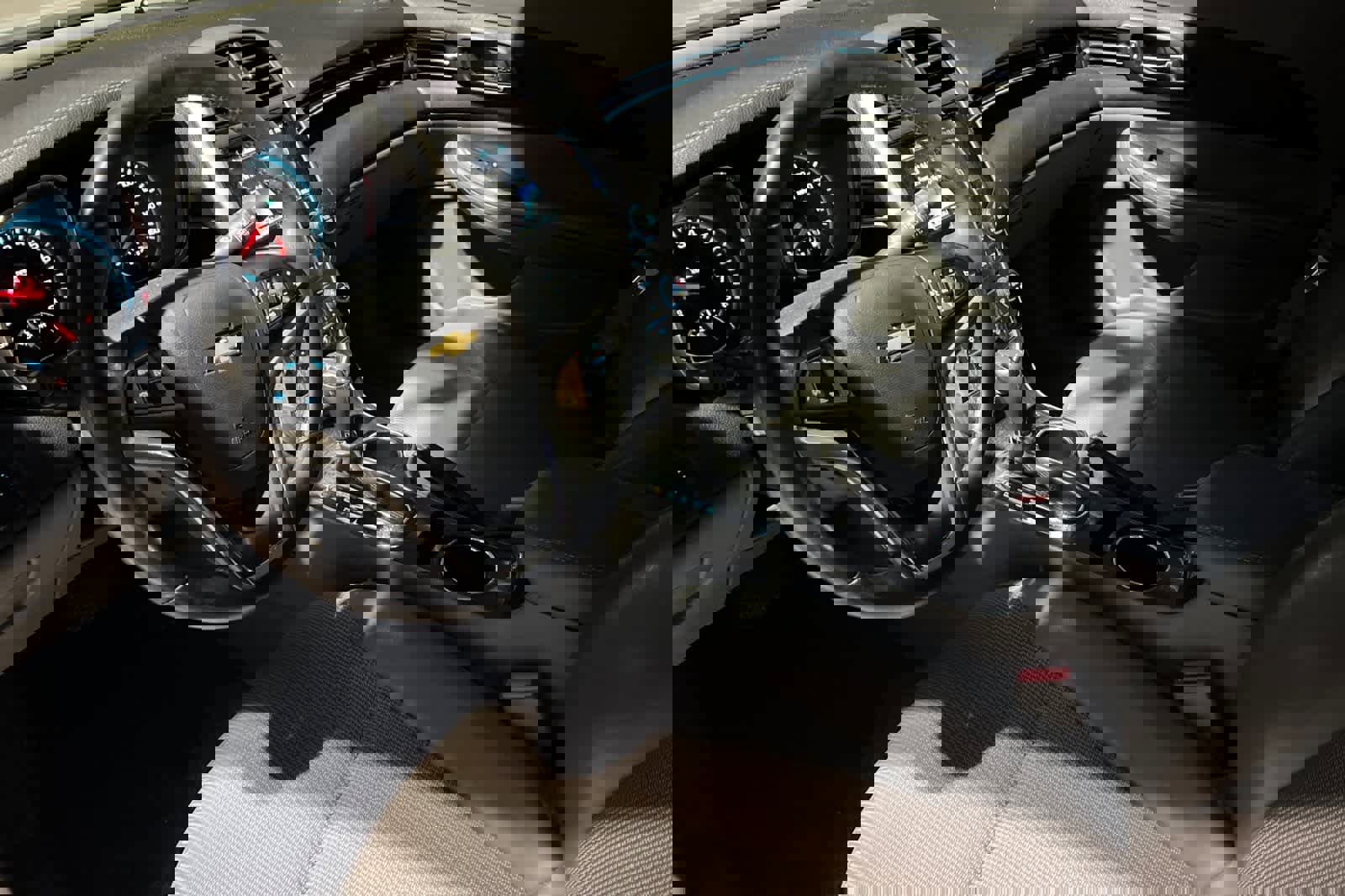 Used 2015 Chevrolet Malibu LT image 12