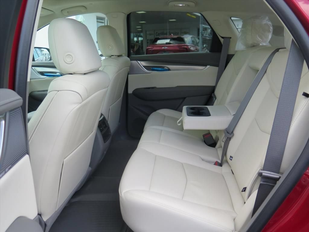 New 2026 Cadillac XT5 Premium Luxury w/ Driver Assist Package FWD image 24