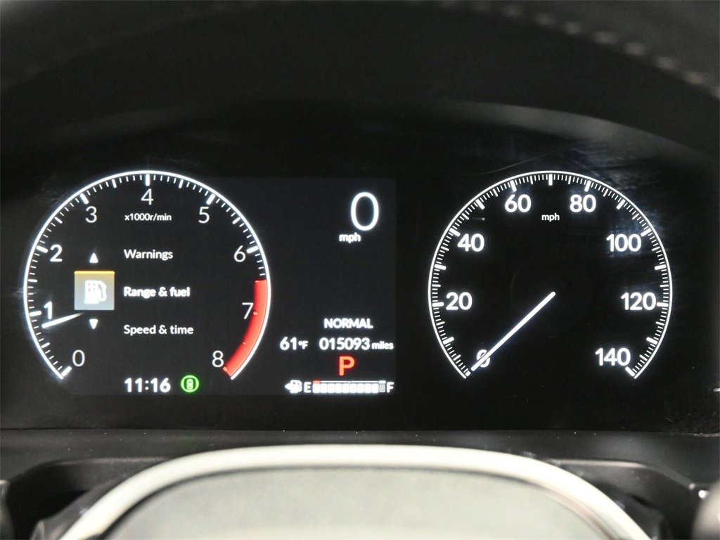 Used 2025 Honda Pilot Touring image 9