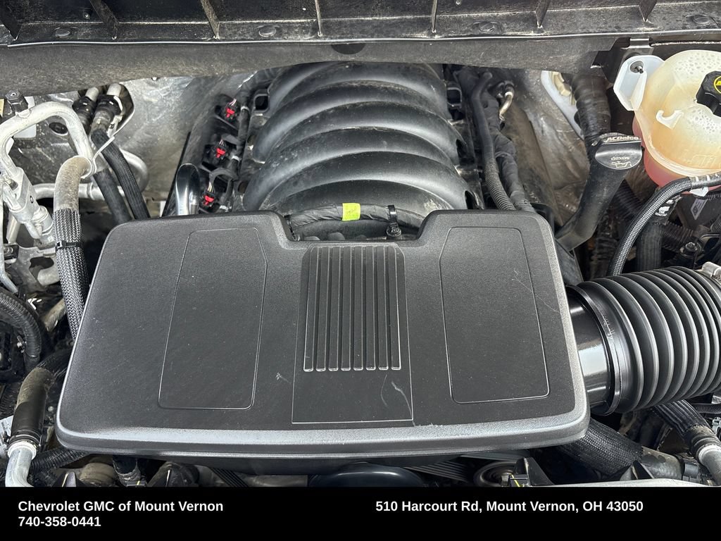 Used 2025 Chevrolet Silverado 1500 LT AWD/4WD image 25