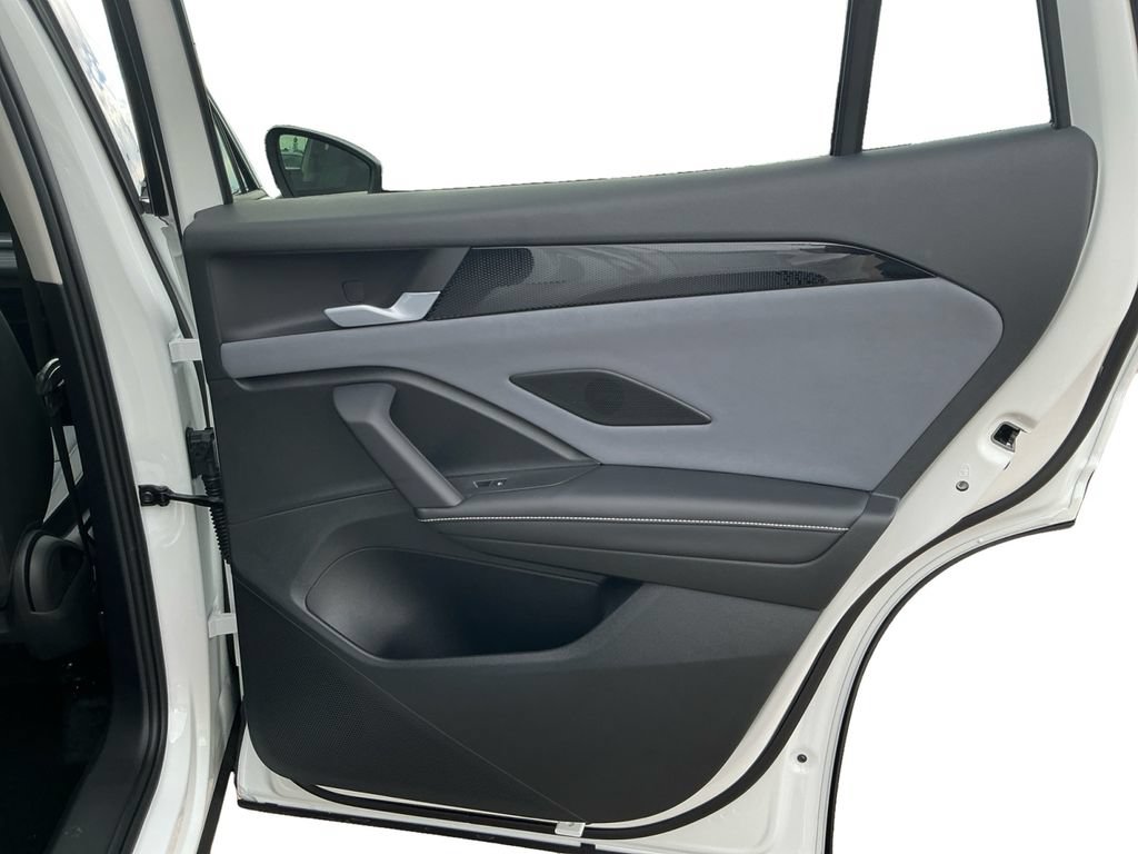 New 2026 Volkswagen Tiguan SE AWD/4WD image 22