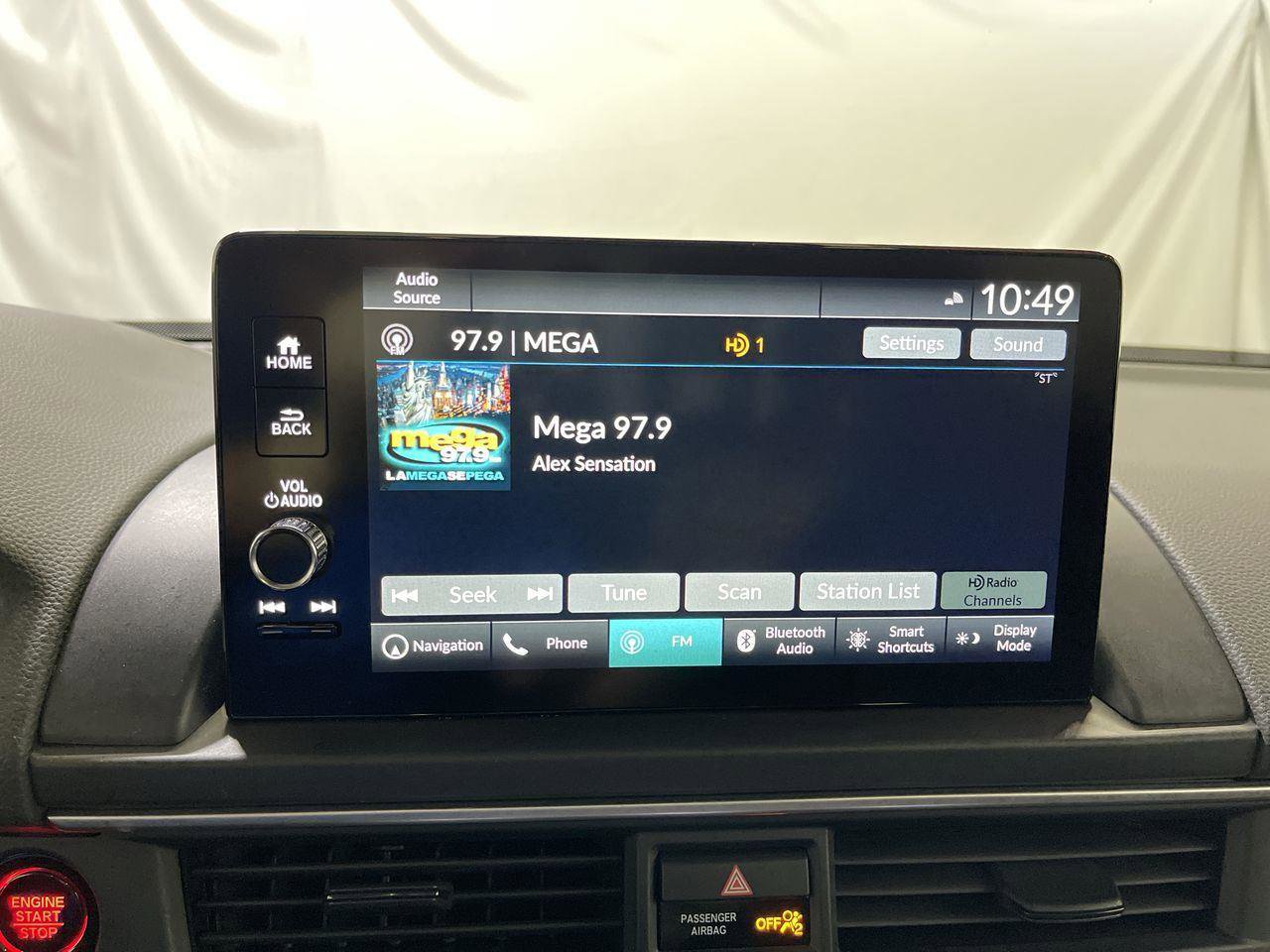 Used 2023 Honda Pilot Touring image 16