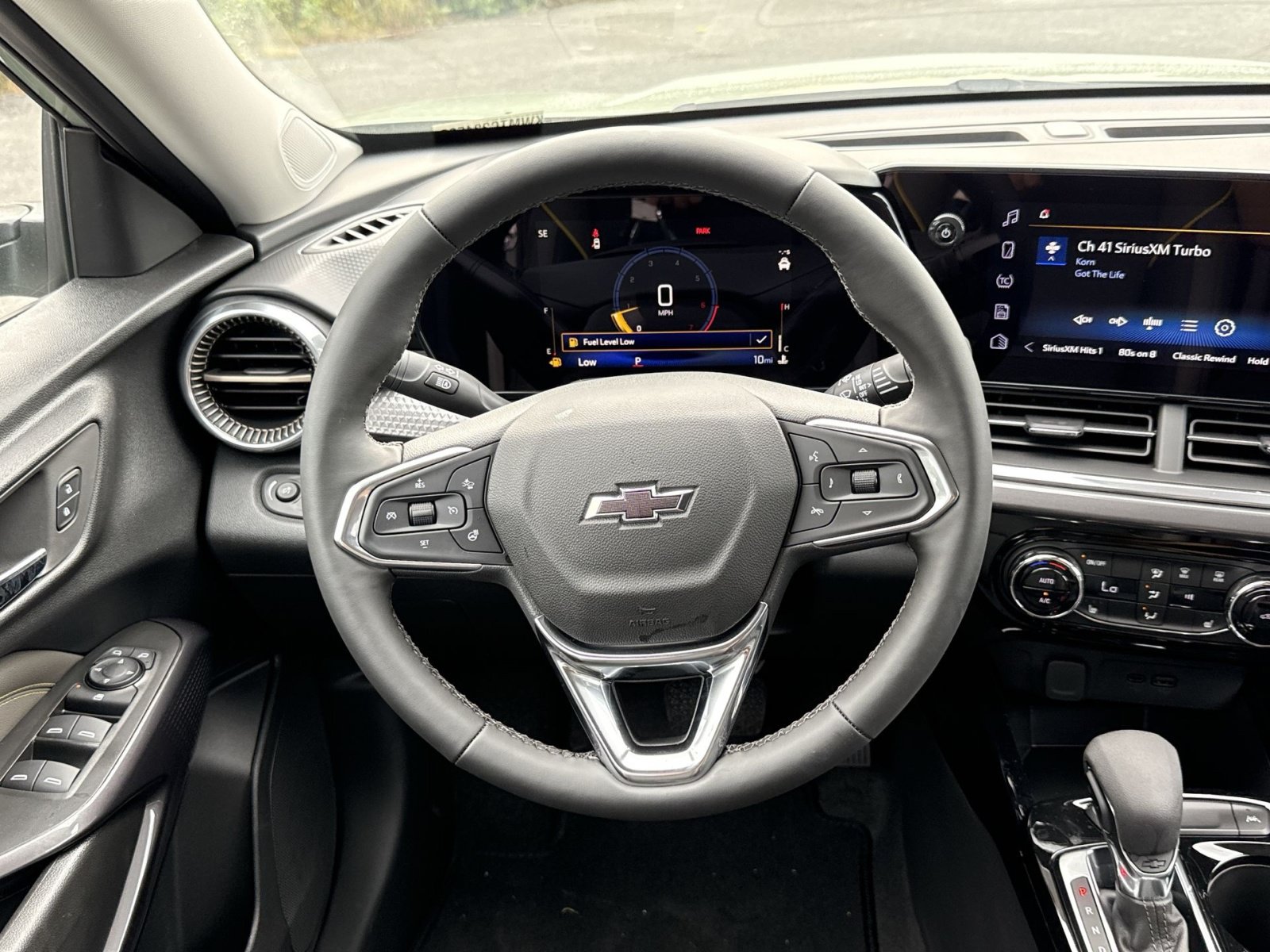 New 2026 Chevrolet Trax ACTIV w/ Driver Confidence Package FWD image 17