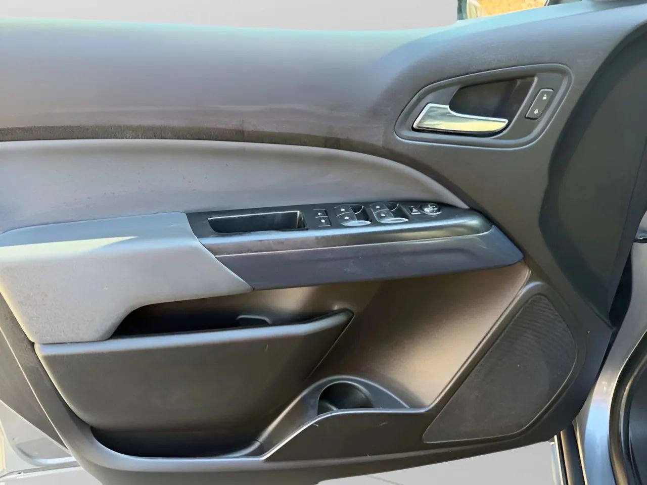 Used 2018 Chevrolet Colorado Z71 image 40