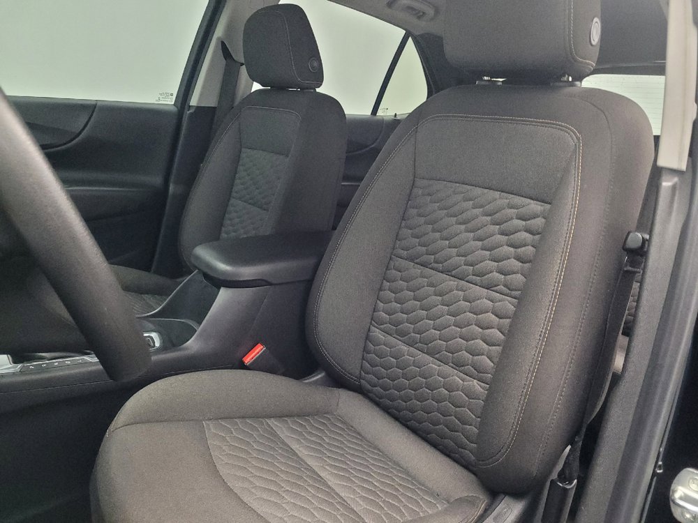 Used 2020 Chevrolet Equinox LT image 17