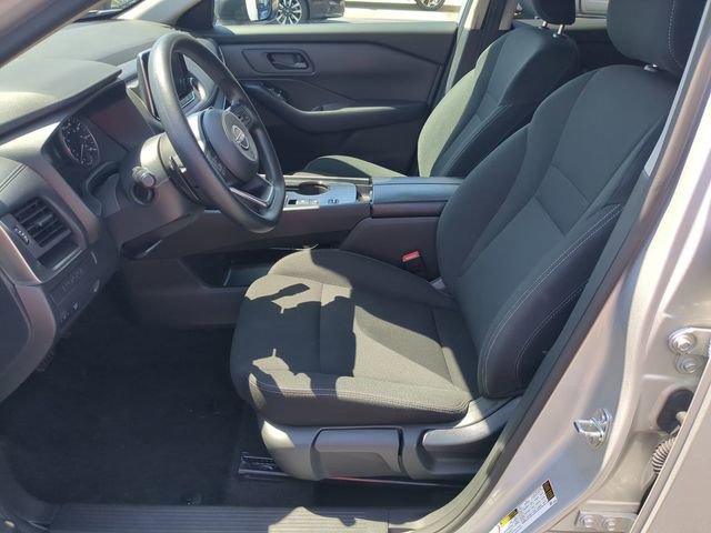 Used 2024 Nissan Rogue S FWD image 14