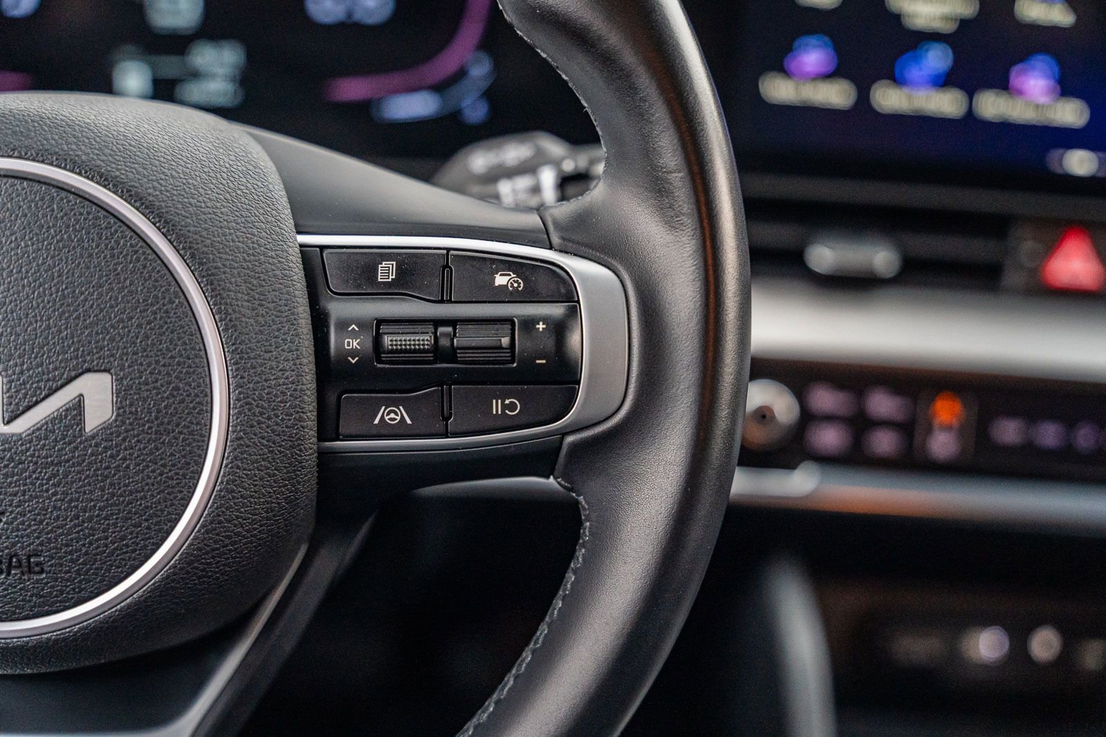 Used 2023 Kia Sportage EX image 31