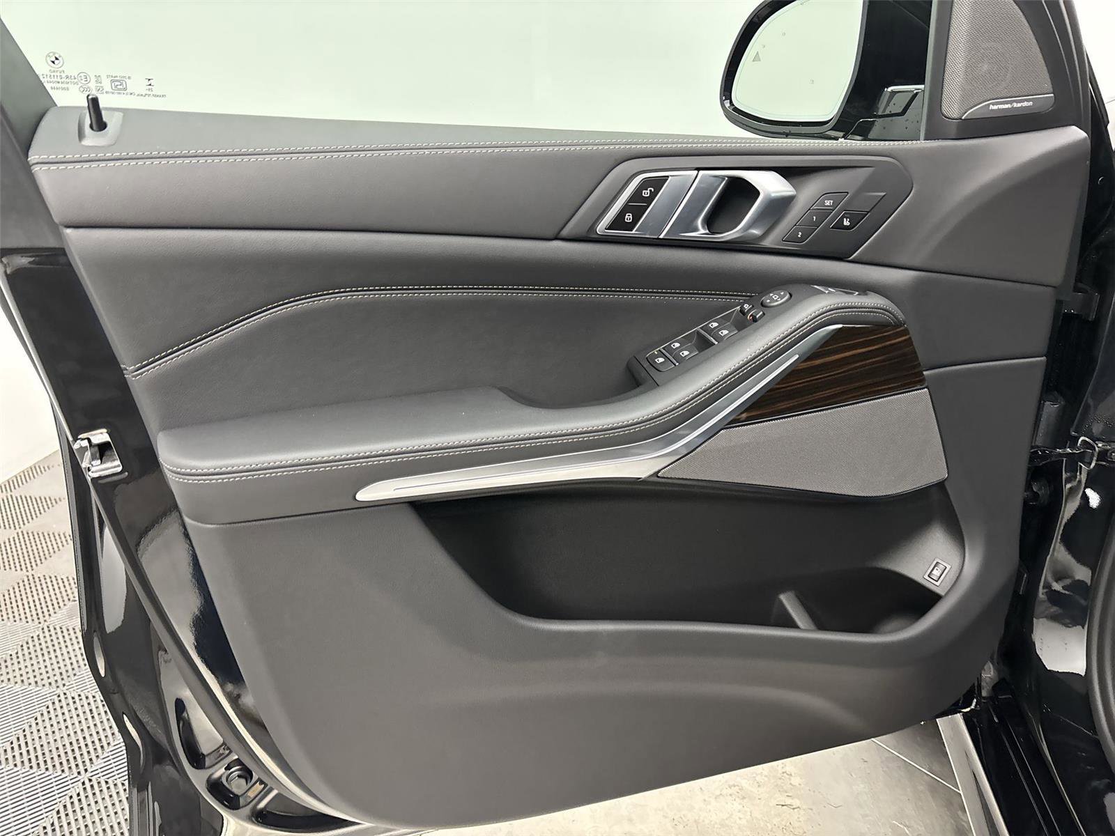 New 2026 BMW X5 xDrive50e w/ M Sport Package image 26