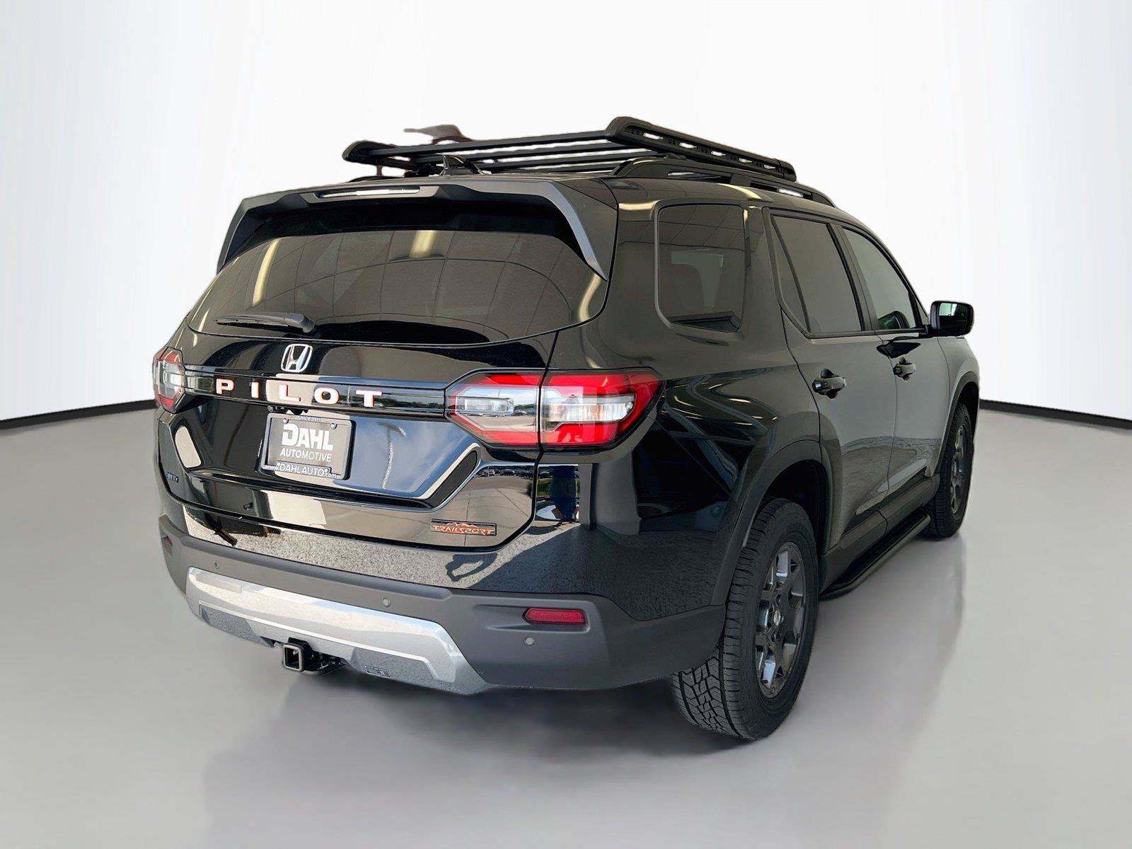 New 2026 Honda Pilot TrailSport image 13