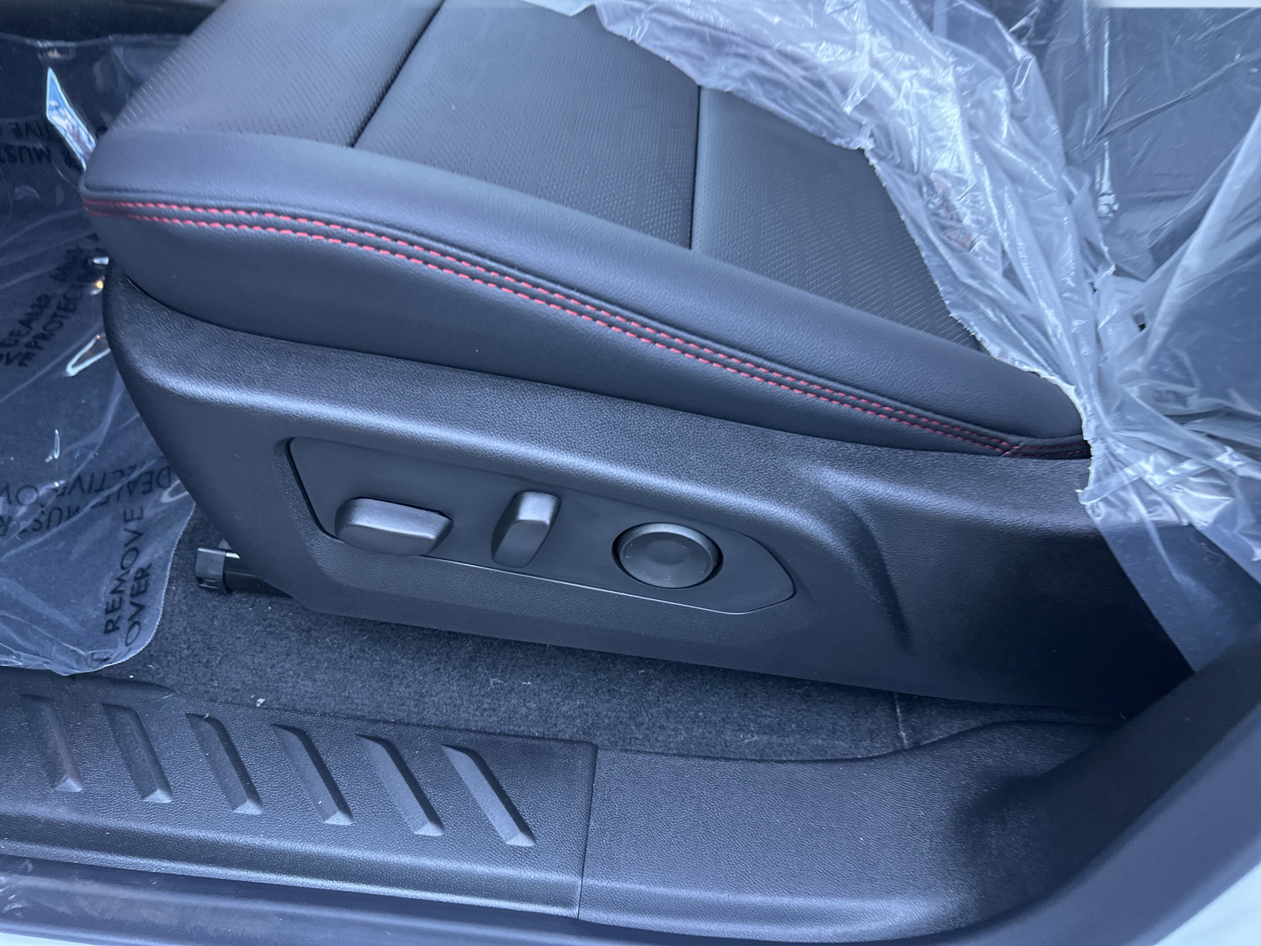 New 2026 Chevrolet Colorado Z71 w/ Technology Package image 9