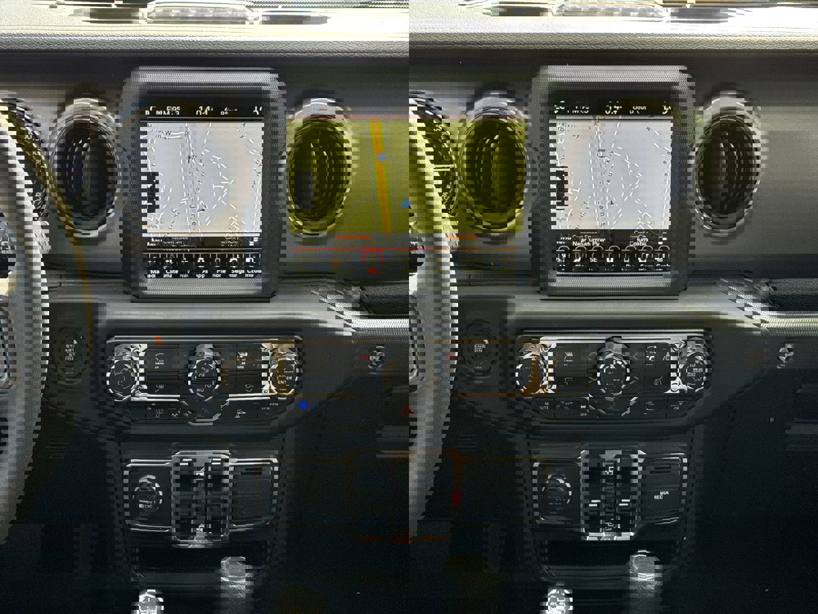 Used 2023 Jeep Wrangler Unlimited w/ 8.4" Radio Group image 29