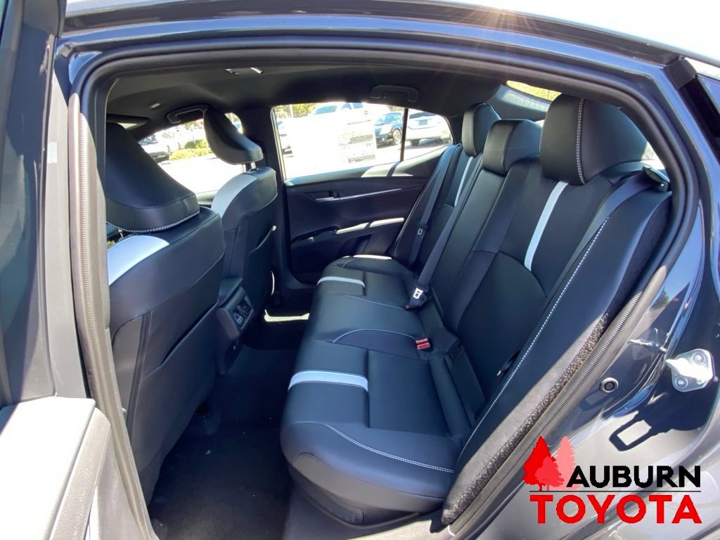 New 2026 Toyota Camry SE FWD image 18