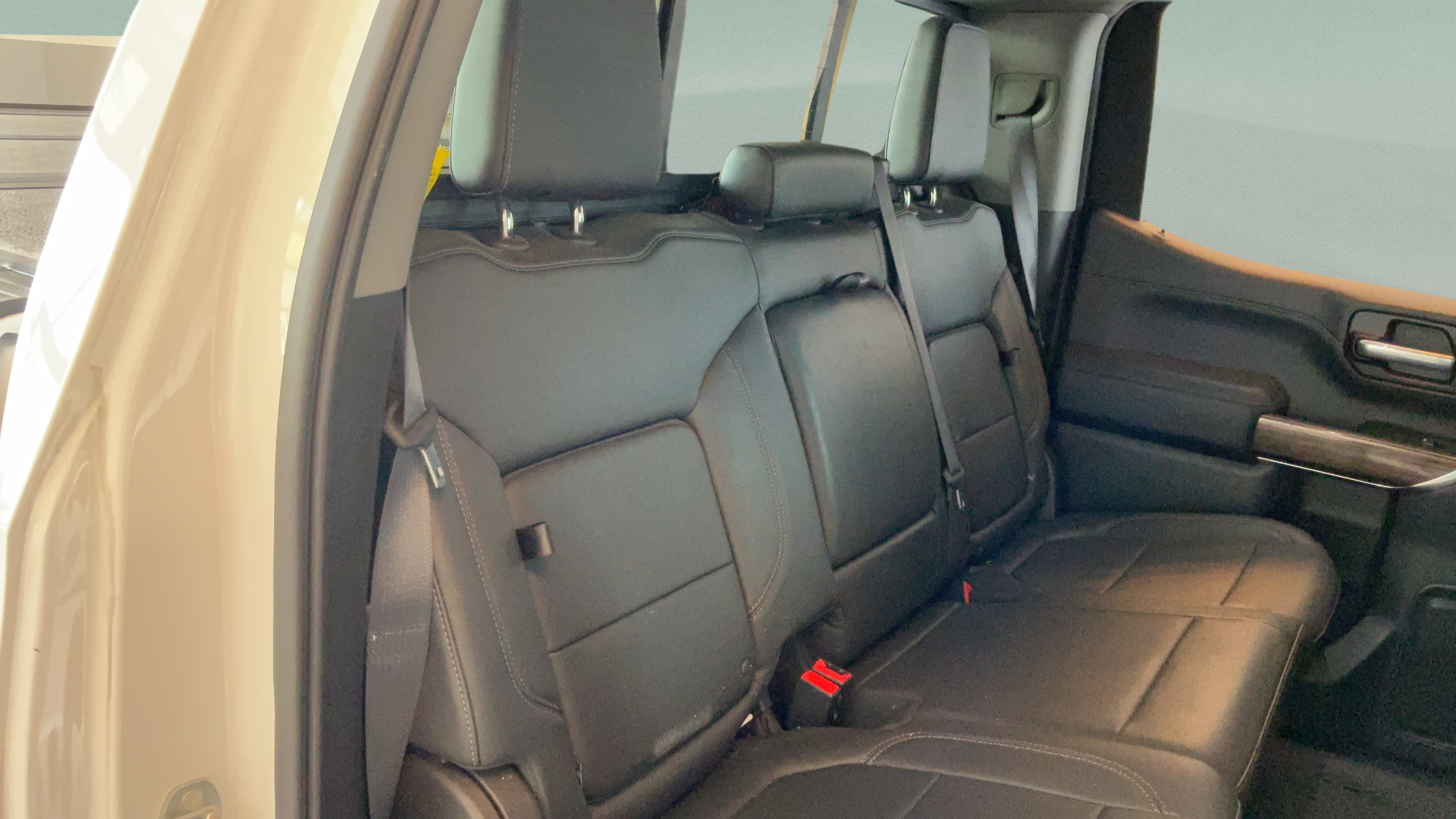 Used 2021 Chevrolet Silverado 1500 LT Trail Boss w/ Convenience Package II AWD/4WD image 33