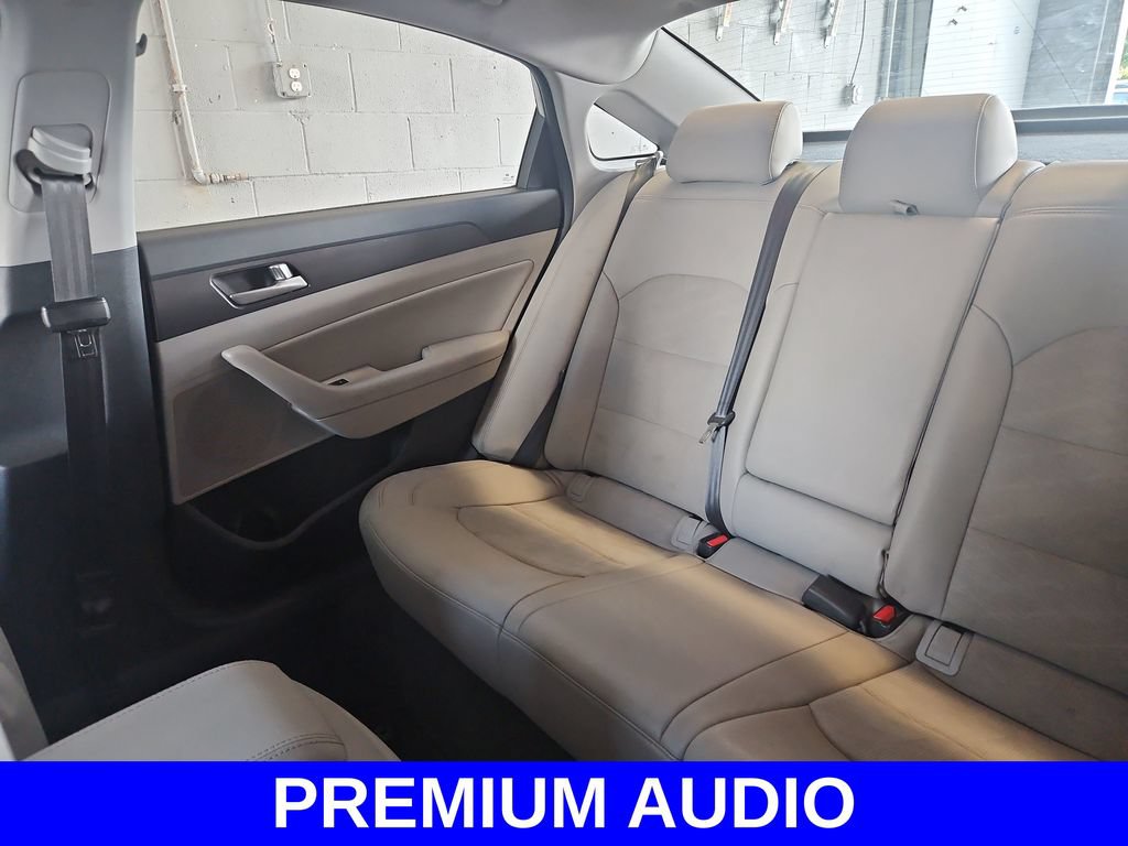 Used 2017 Hyundai Sonata Sport w/ Value Edition Package 02 FWD image 9