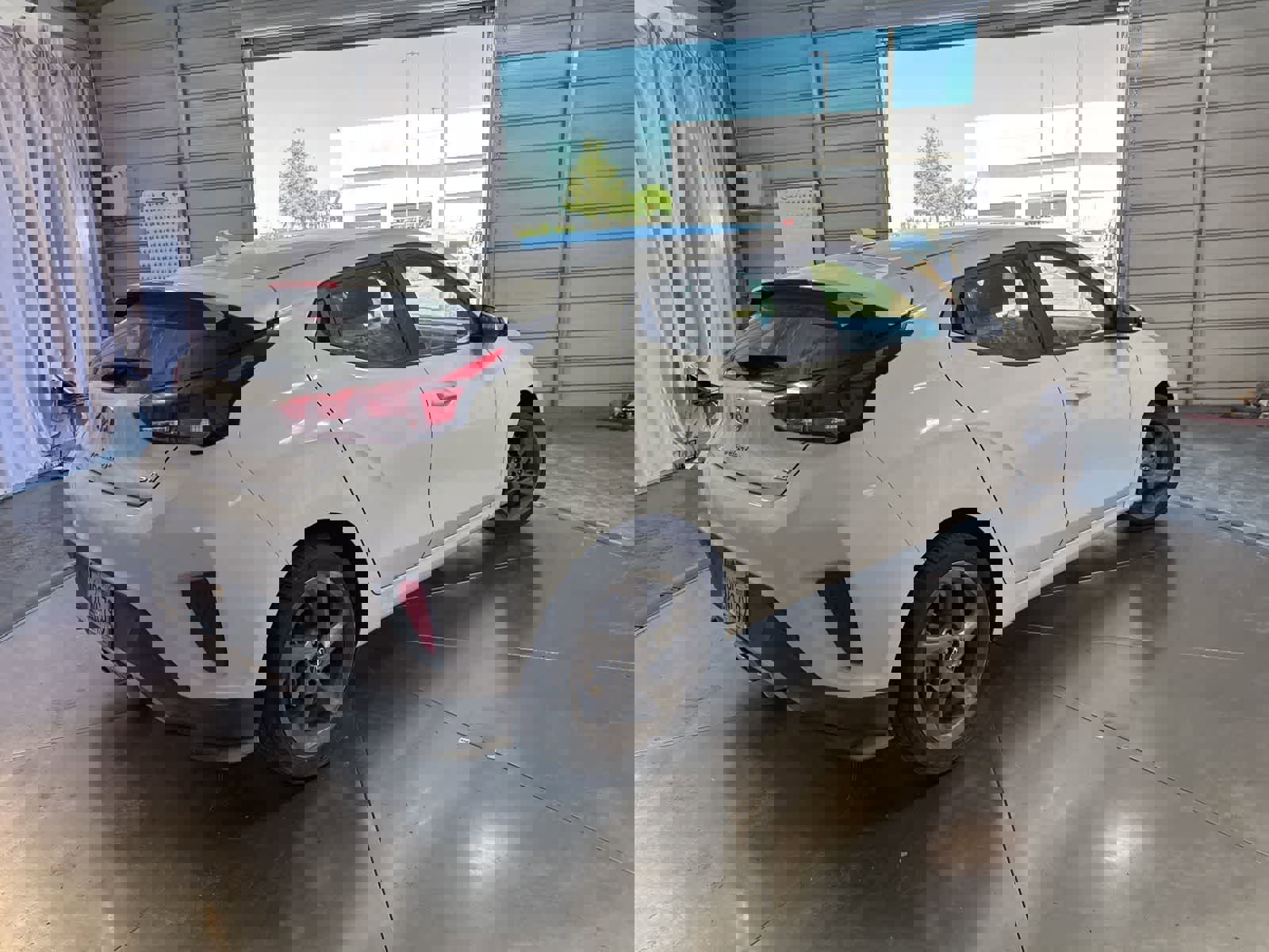 Used 2019 Hyundai Veloster 2.0 image 5