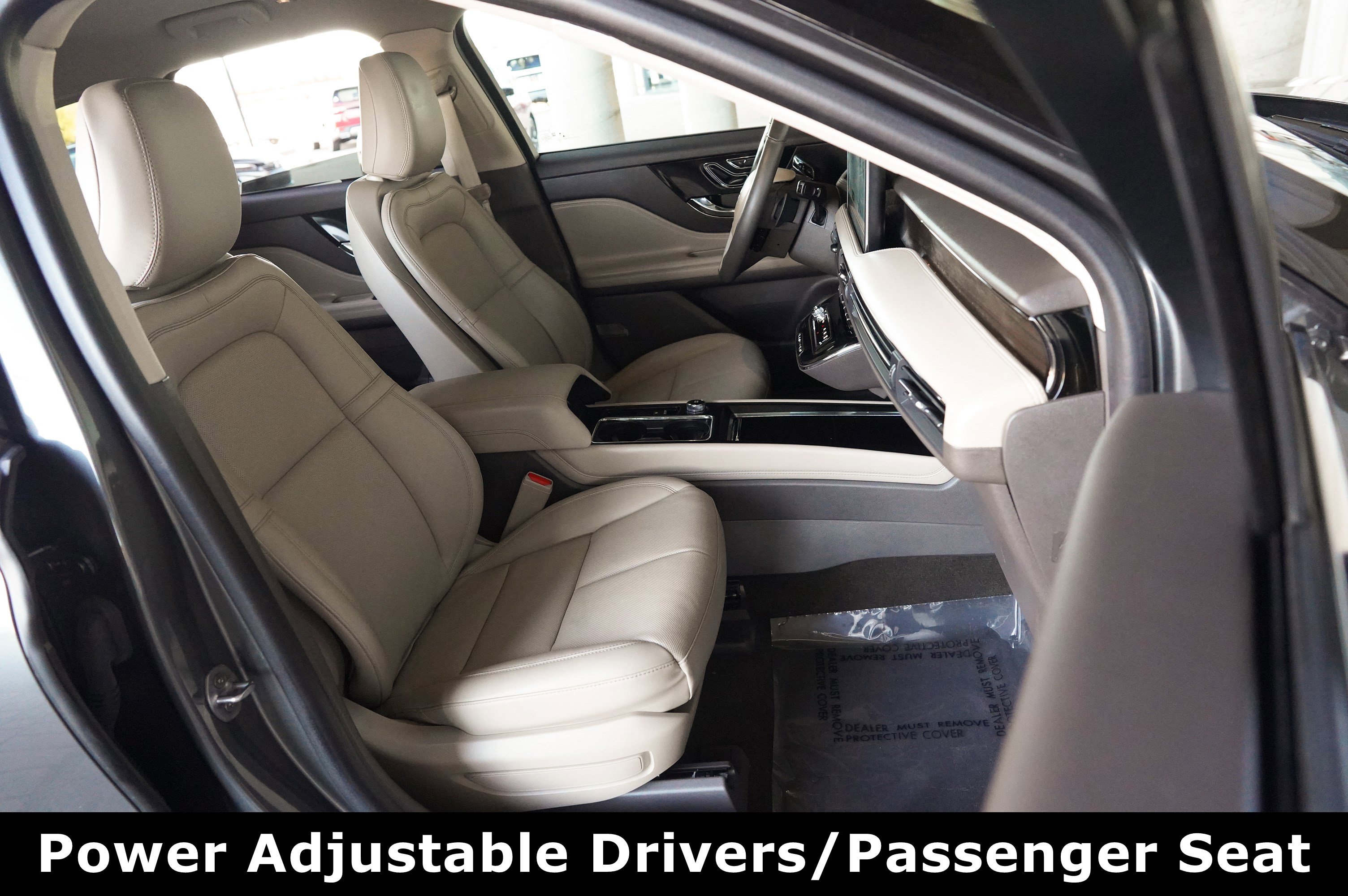 Used 2024 Lincoln Corsair Reserve w/ Equipment Group 201A image 25