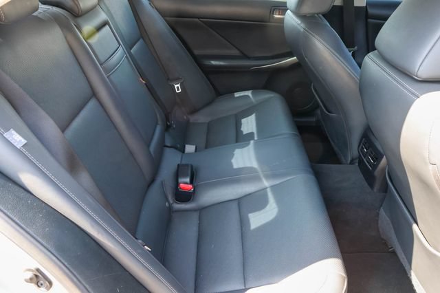 Used 2018 Lexus IS 300 AWD w/ Comfort Package image 19