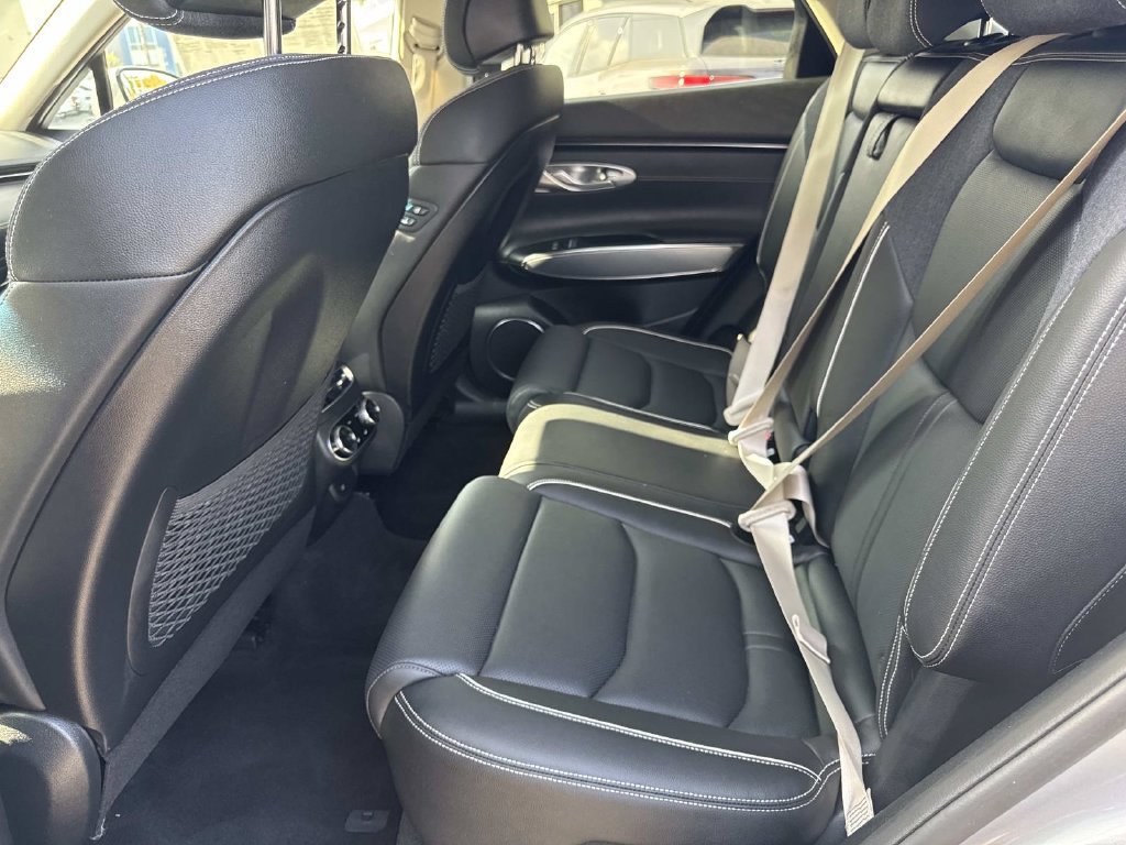 Used 2023 Genesis Electrified GV70 AWD/4WD image 14