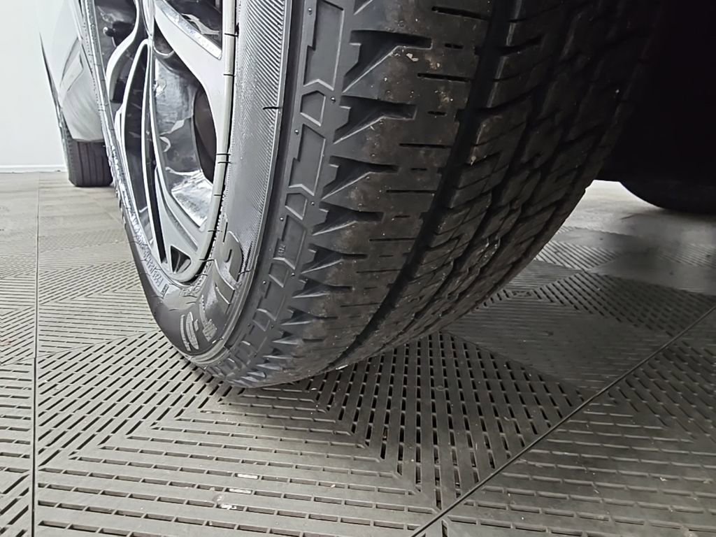 Used 2020 Hyundai Santa Fe Limited image 51