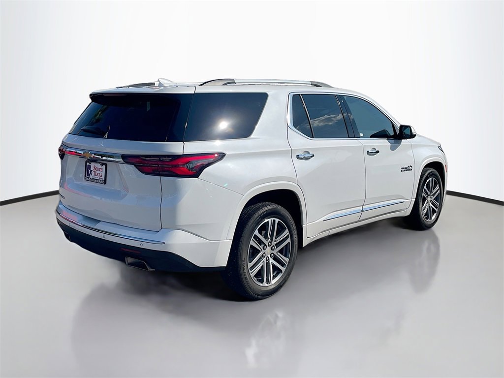 Used 2023 Chevrolet Traverse High Country w/ LPO, Floor Liner Package image 7