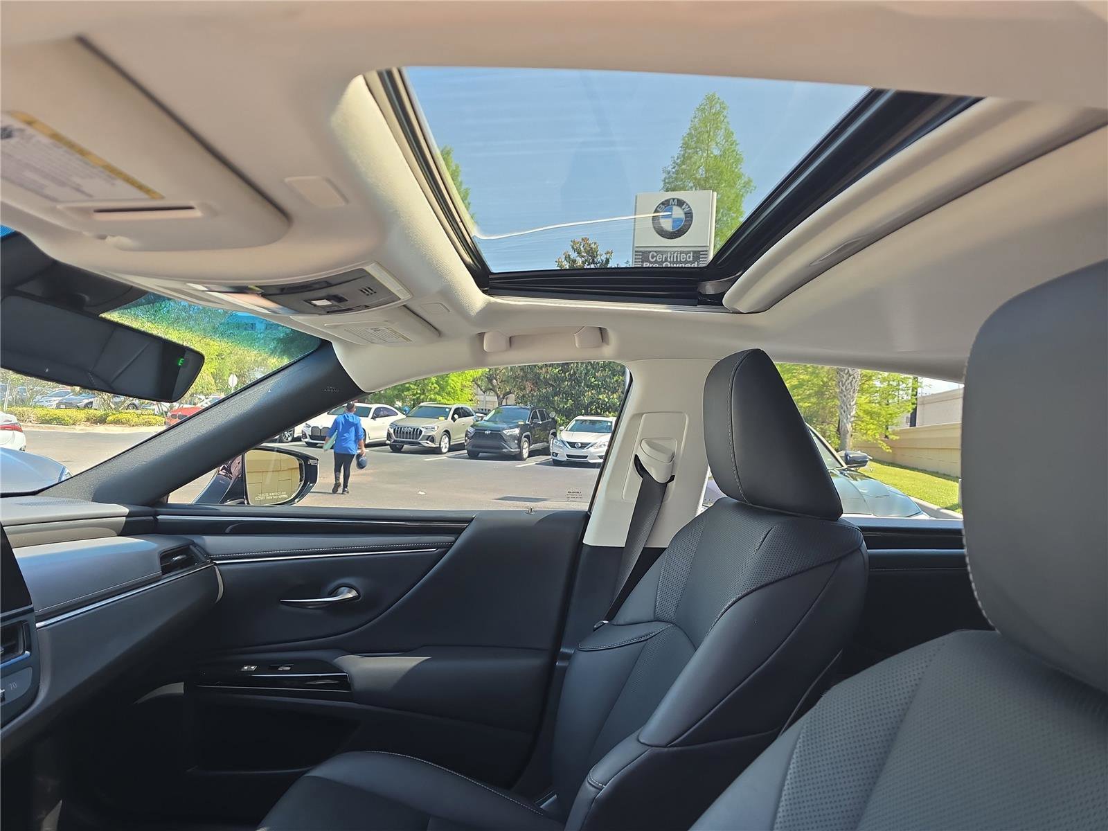 Used 2022 Lexus ES 350 w/ Accessory Package 2 FWD image 25