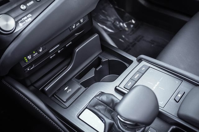 Used 2021 Lexus ES 300h w/ Premium Package FWD image 17