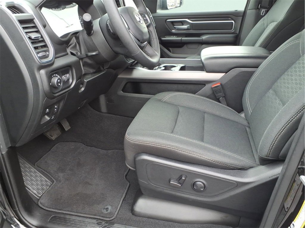 Used 2025 RAM 1500 Big Horn image 15