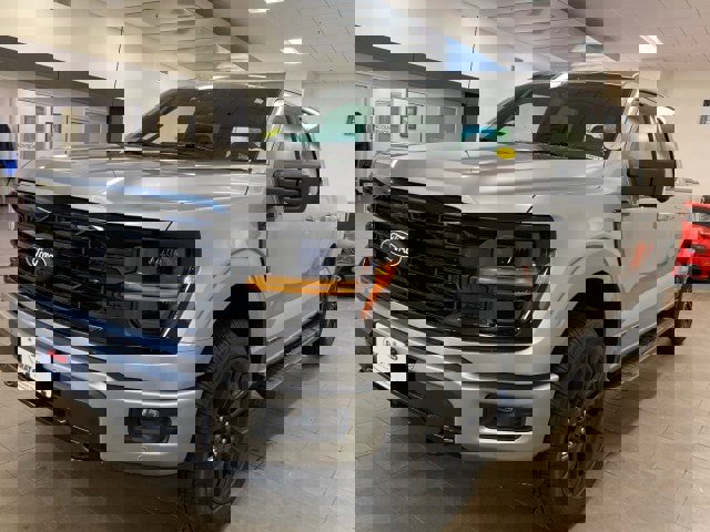 New 2025 Ford F150 XLT w/ Equipment Group 302A MID image 4