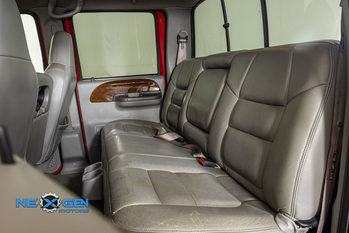 Used 2001 Ford F350 Lariat AWD/4WD image 26