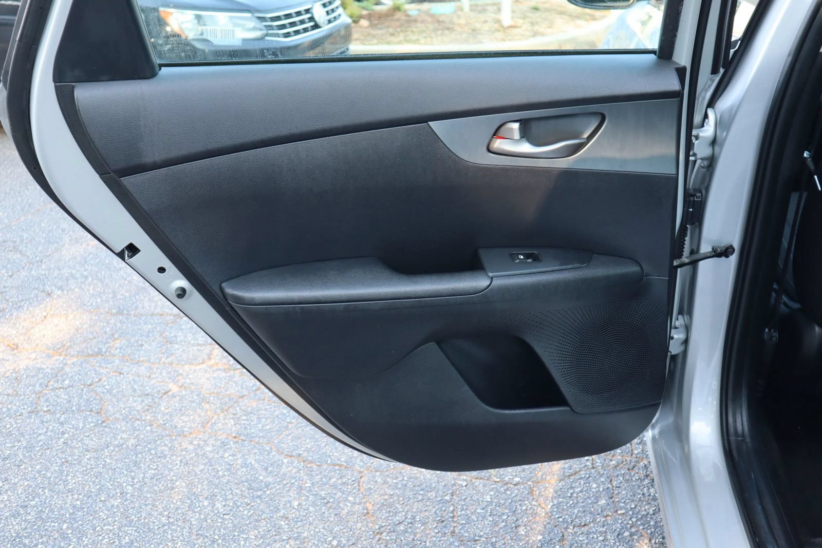 Used 2021 Kia Forte LXS FWD image 10