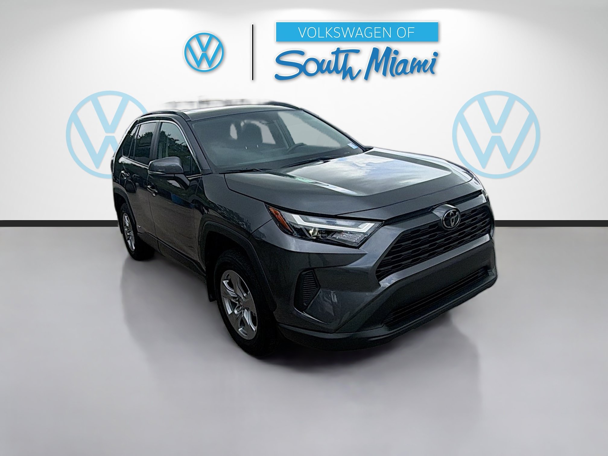 Used 2025 Toyota RAV4 XLE w/ Convenience Package AWD/4WD video 1