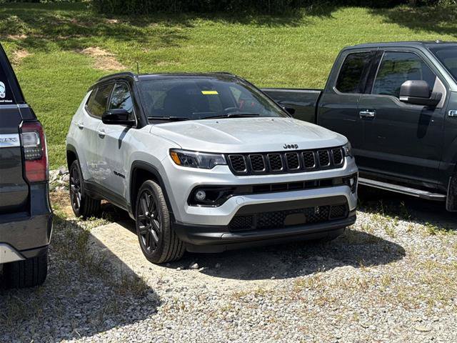 Used 2026 Jeep Compass Limited AWD/4WD image 3