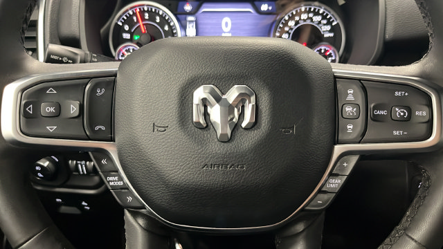 Used 2025 RAM 1500 Big Horn AWD/4WD image 15