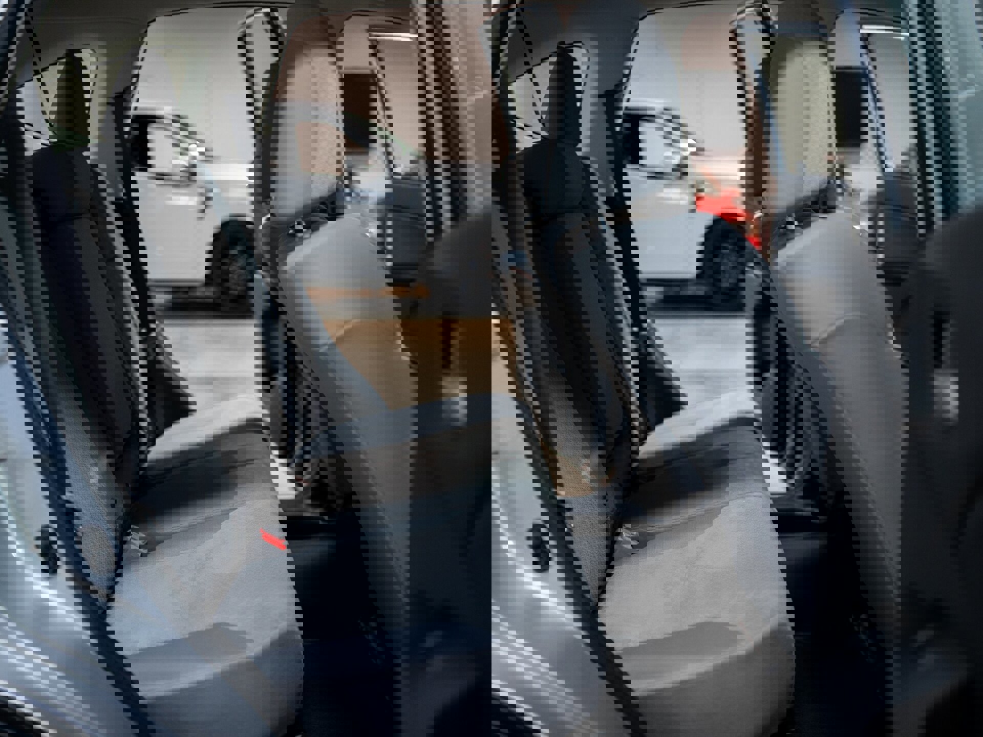 Used 2016 Honda CR-V LX image 33