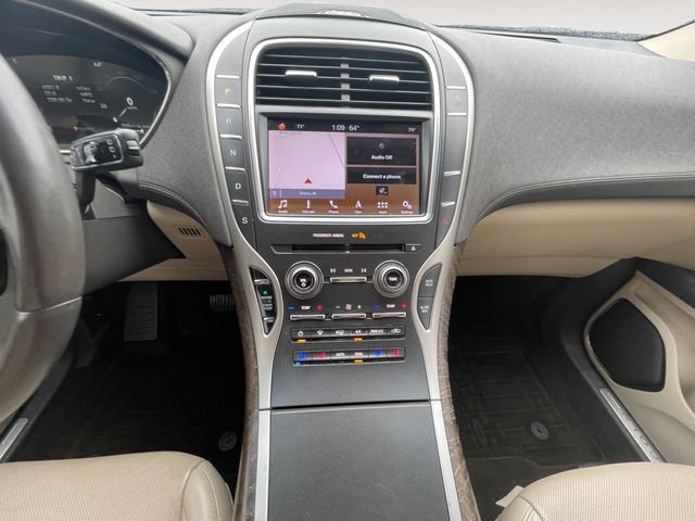 Used 2019 Lincoln Nautilus Reserve AWD/4WD image 11