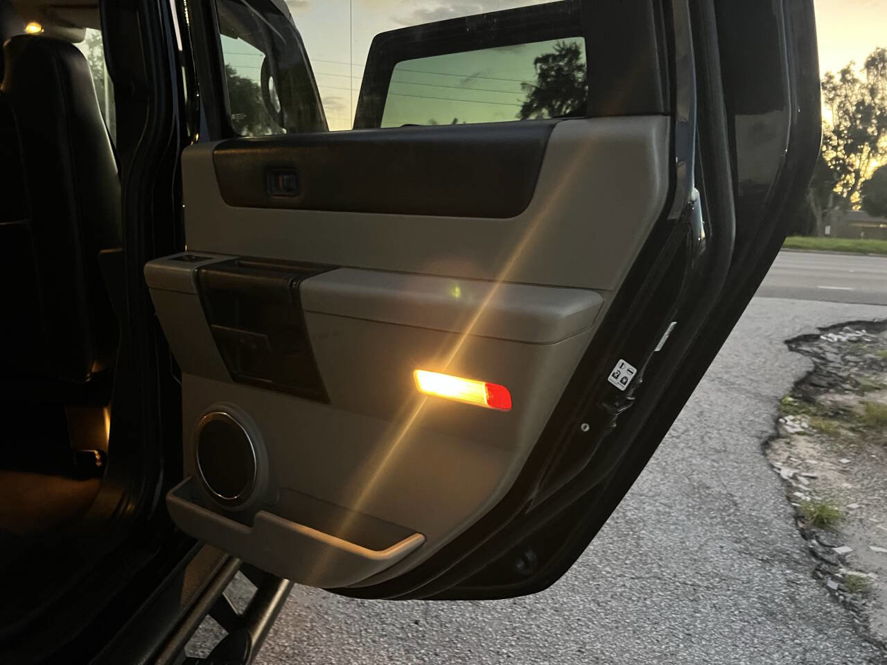 Used 2006 HUMMER H2 SUT image 18