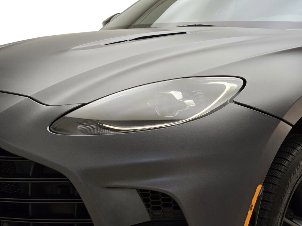Used 2023 Aston Martin DBX 707 image 5