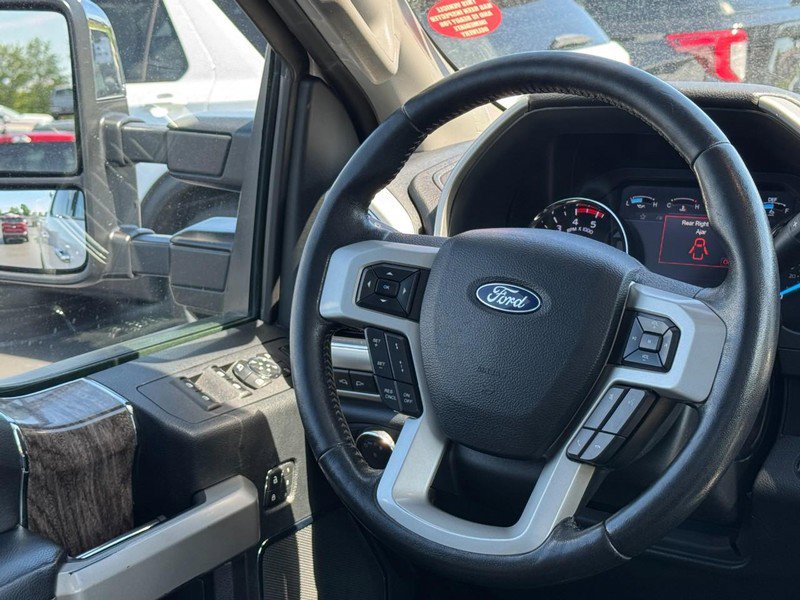 Used 2019 Ford F350 Lariat w/ Lariat Ultimate Package AWD/4WD image 12
