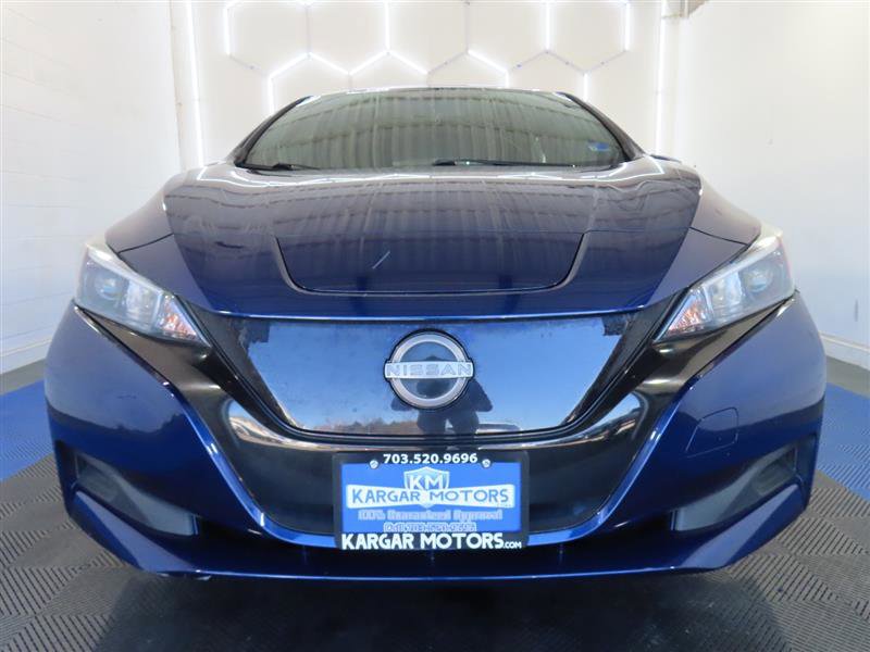 Used 2023 Nissan Leaf S image 2