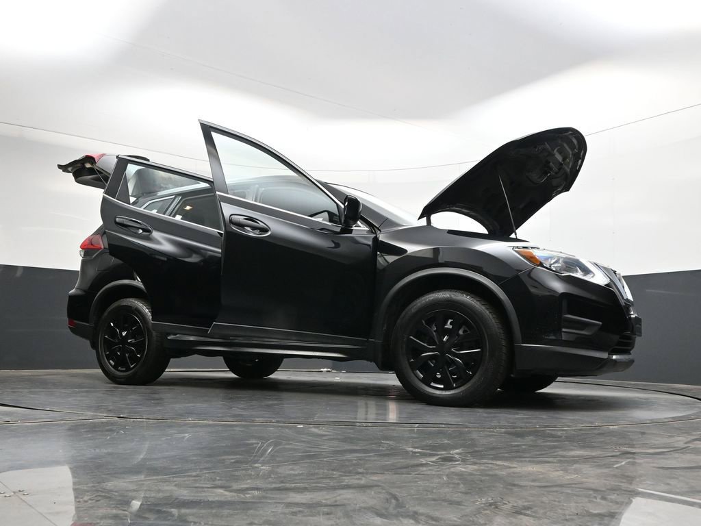Used 2018 Nissan Rogue S AWD/4WD image 44