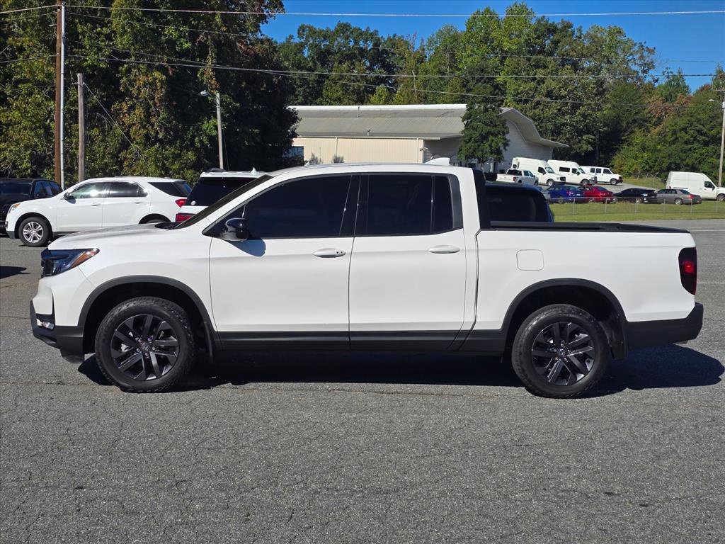 Used 2025 Honda Ridgeline Sport image 24