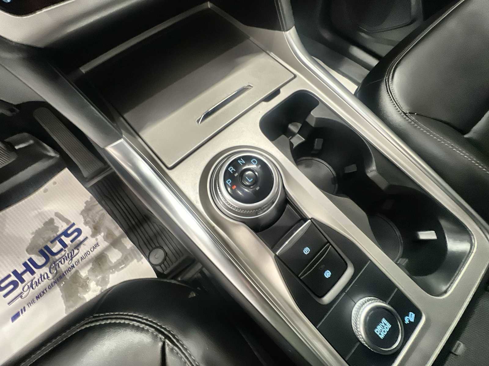 Used 2022 Ford Explorer XLT w/ Equipment Group 202A image 21