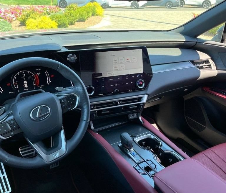 Used 2024 Lexus RX 350 F Sport w/ Convenience Package AWD/4WD image 9