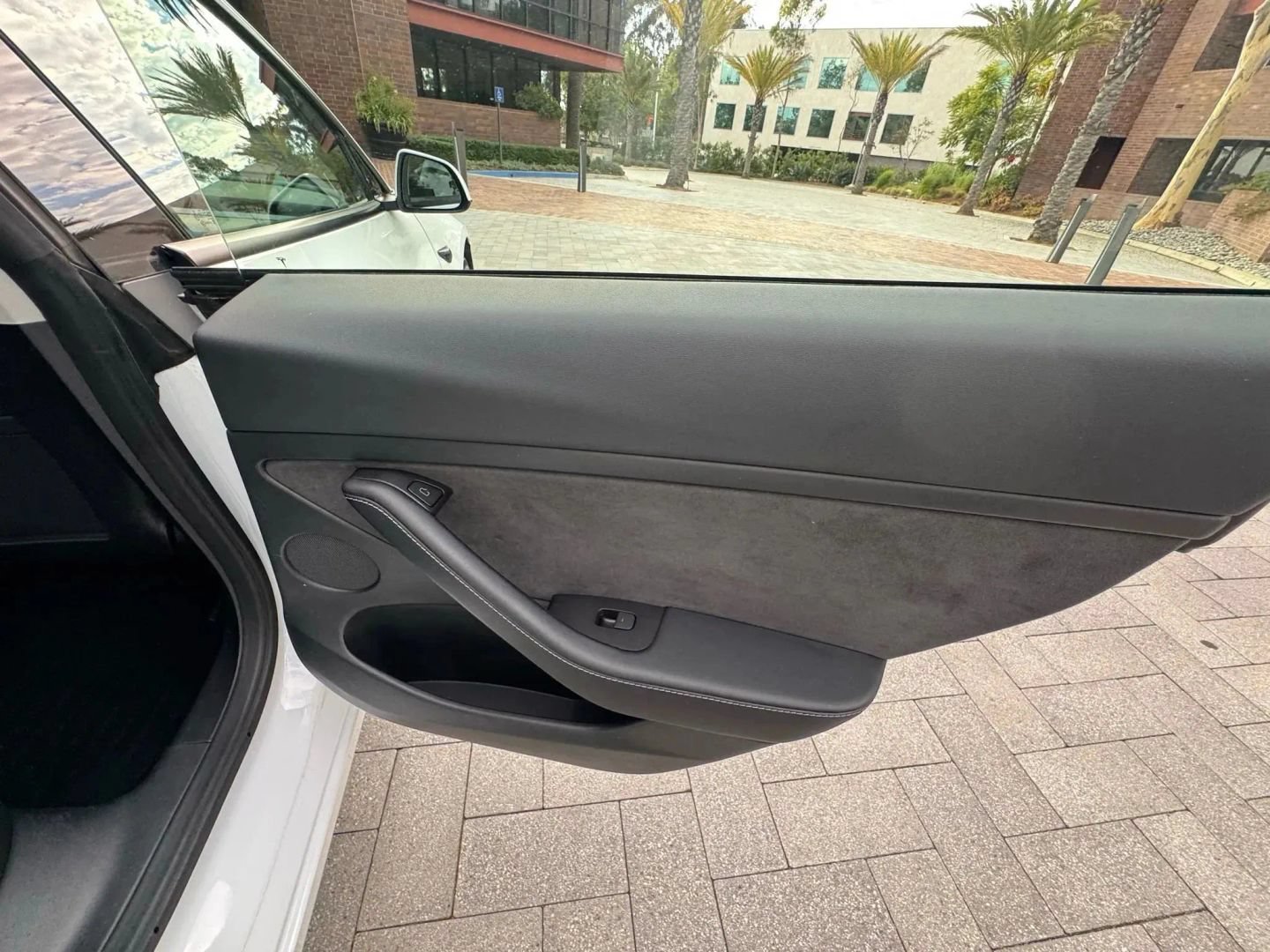 Used 2023 Tesla Model 3 Standard Range RWD image 24