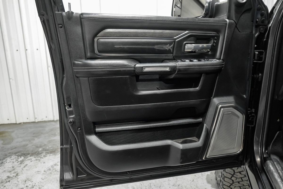 Used 2020 RAM 3500 Limited image 43