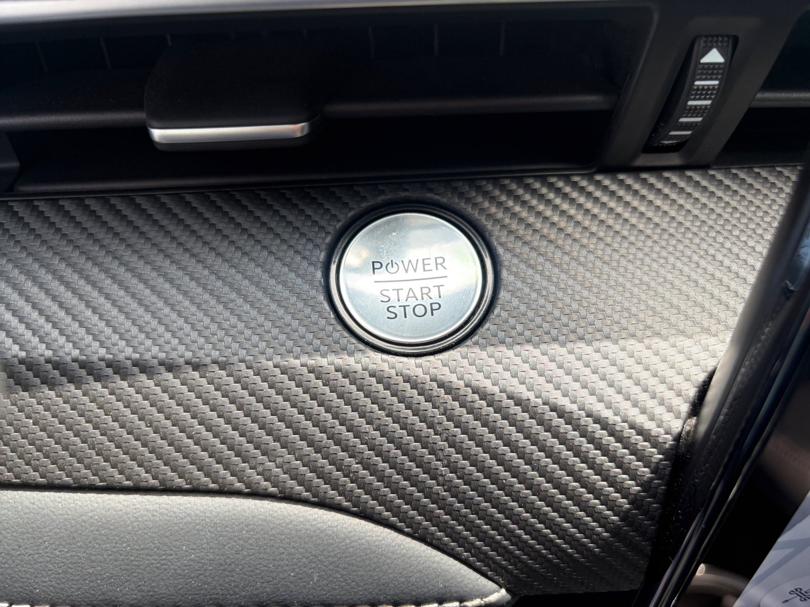 Certified 2024 Ford Mustang Mach-E Premium AWD/4WD image 33